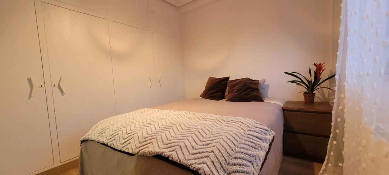 Apartamento Parque Mendicoague Santander Exterior foto